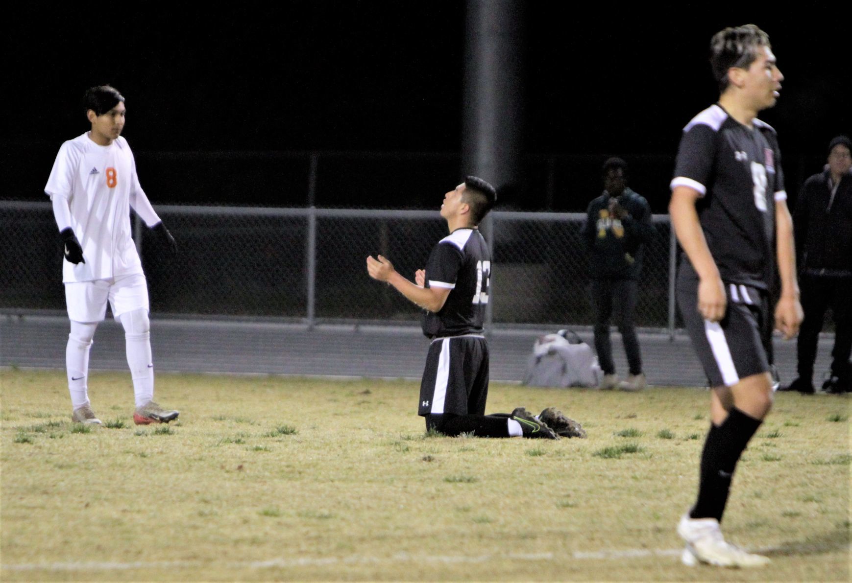 012120NipomoSoccer09.JPG